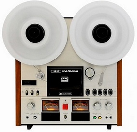 AKAI GX-600DB